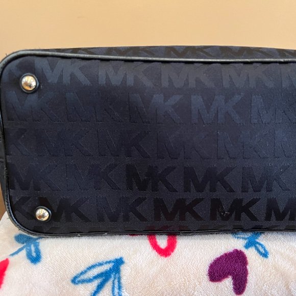 Michael Kors Large Black Canvas Tote - Picture 3 of 9